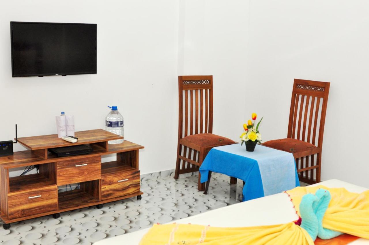 Sea View Villa Bentota, อินดูรูวา ภายนอก รูปภาพ