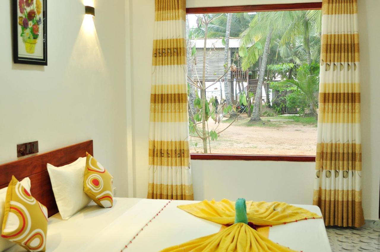Sea View Villa Bentota, อินดูรูวา ภายนอก รูปภาพ