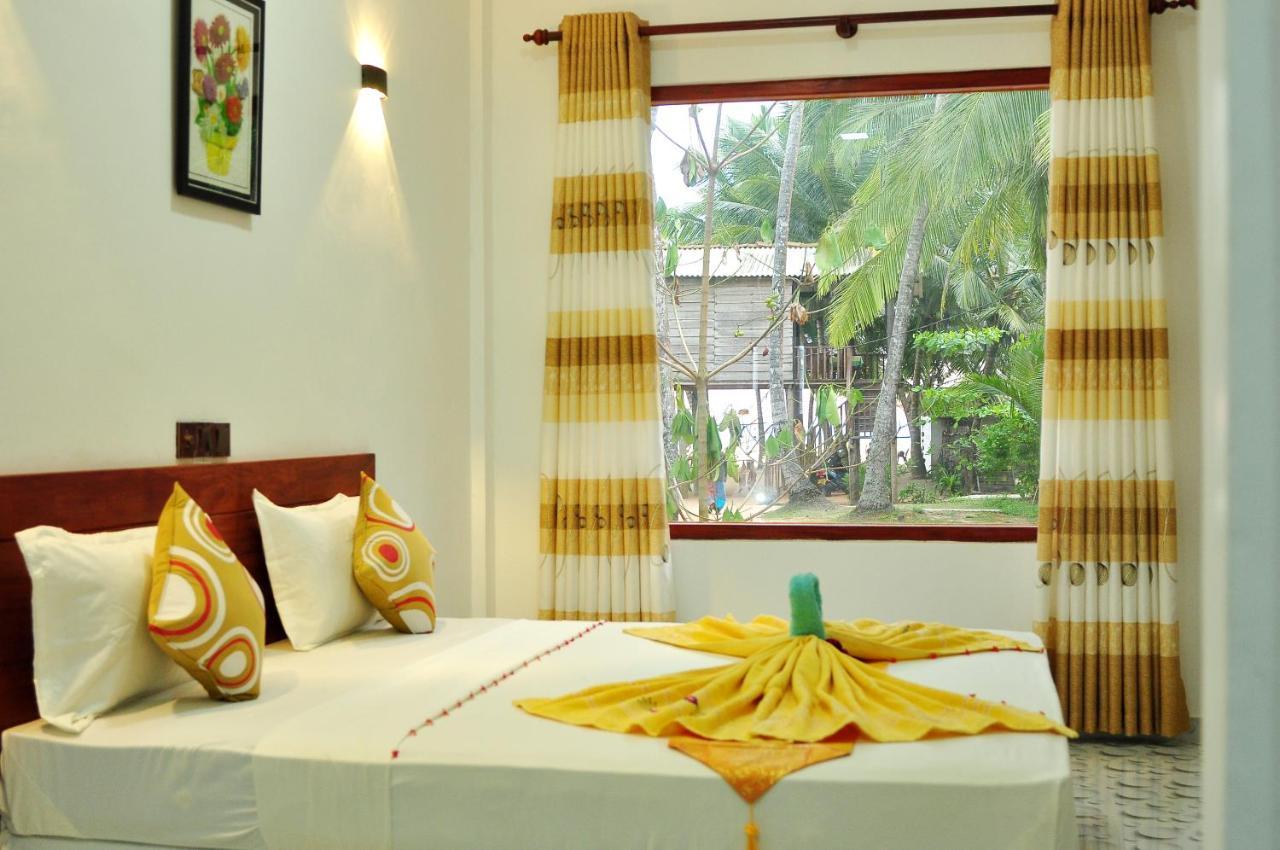 Sea View Villa Bentota, อินดูรูวา ภายนอก รูปภาพ